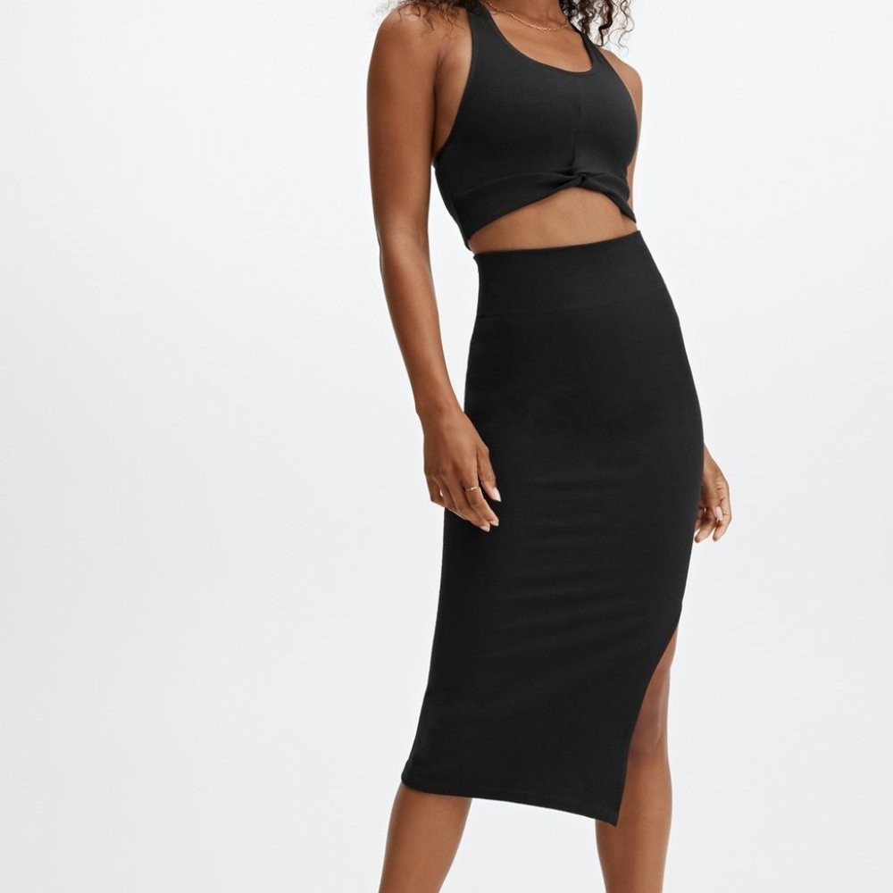Fabletic High-Waisted Ribbed Seamless Skirt NWT - black size M